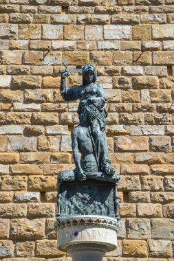 Judith ve holofernes