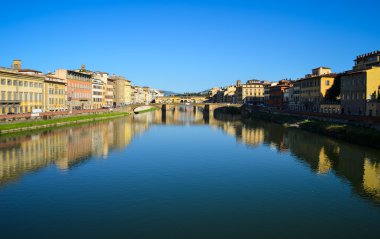 Arno Nehri Köprüsü