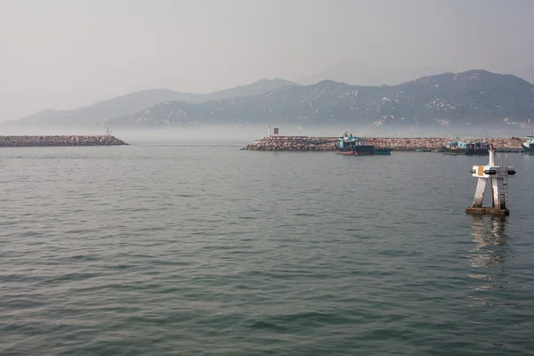 Fairway in the South China Sea off the coast of Hong Kong — 图库照片