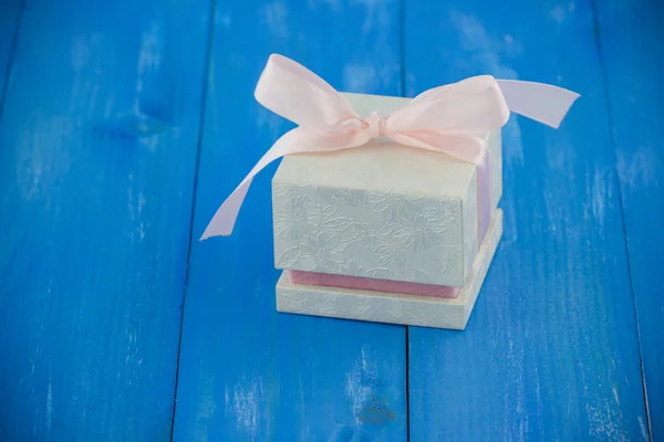 White small gift box — Stock Photo, Image