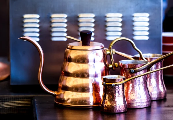 Copper set of kettle and turks — Stock Photo, Image