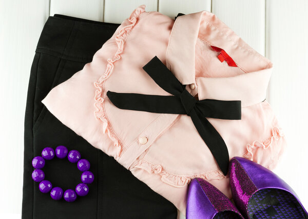 Женская одежда
