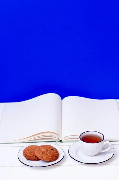 Cup Tea Notebook Oatmeal Cookies Snack While Studying Education Homework — Stock Photo, Image