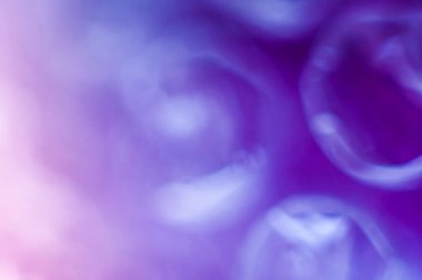 Soyut mor bokeh arkaplan. Arkaplan için bulanık.