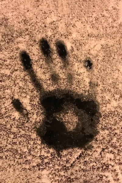 Отпечаток Руки Снежном Льду Желтый Абстрактный Фон Отпечатком Ладони — стоковое фото