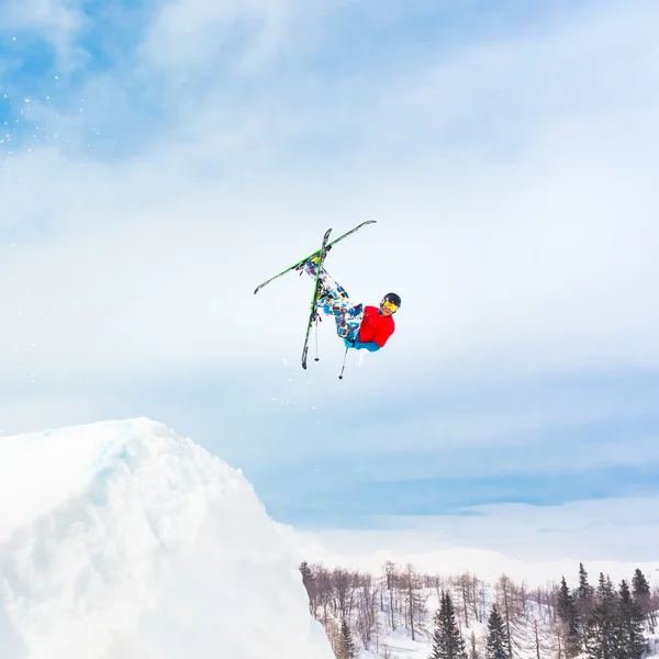 Ski de style libre . — Photo
