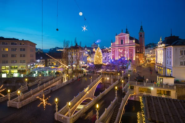 Ljubljana in der Weihnachtszeit, Slowenien. — Stockfoto