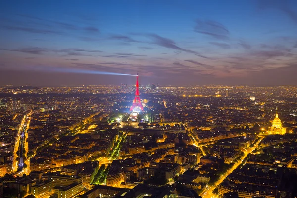 Eiffeltornet och Paris stadsbilden ovanifrån, Frankrike — Stockfoto