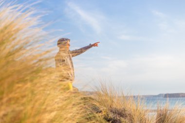 Özgür etkin biri doğa güzelliği zevk.