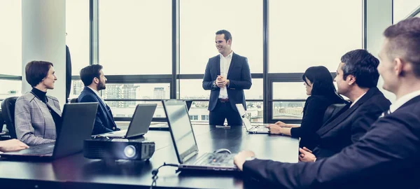 Réunion du bureau de l'équipe d'entreprise. — Photo