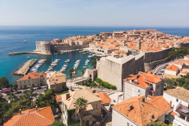 Hırvatistan 'ın Dubrovnik kentinde panoramik bir manzara.