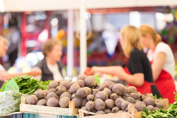 Stalle du marché des agriculteurs . — Photo