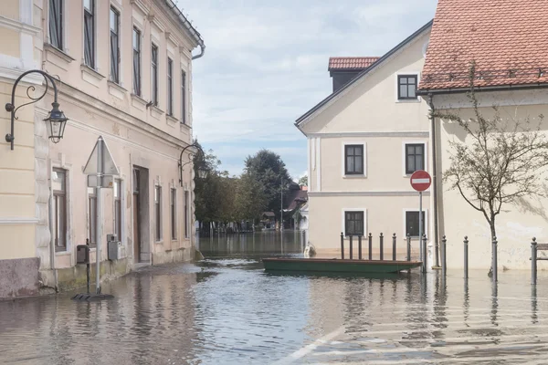 Rua inundada — Fotografia de Stock
