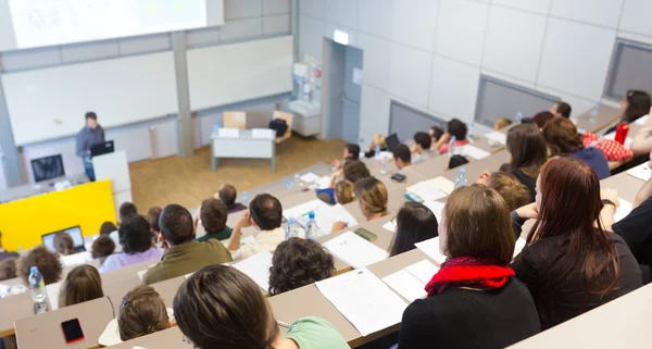 Föreläsning vid universitetet. — Stockfoto