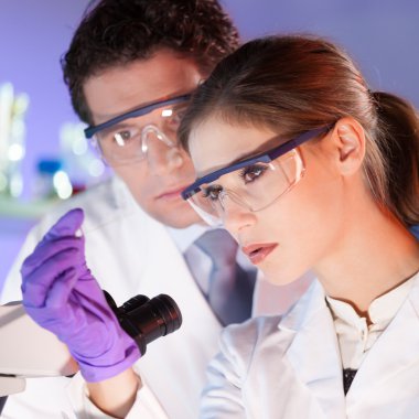 Sağlık uzmanları.