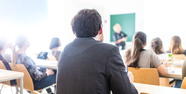 Profesor en la universidad . —  Fotos de Stock