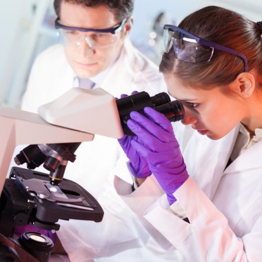 Sağlık uzmanları.