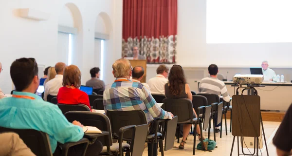 Relatore alla Conferenza e alla Presentazione del Business. — Foto Stock