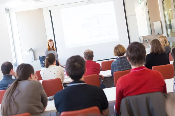 Föreläsning vid universitetet. — Stockfoto