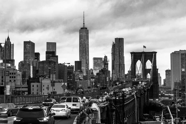 Ponte de Brooklyn ao entardecer, Nova Iorque. — Fotografia de Stock