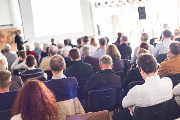 Publiken i föreläsningssalen. — Stockfoto