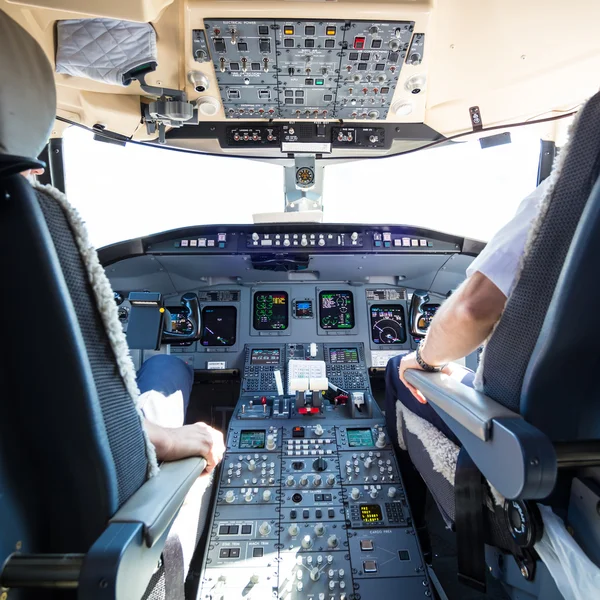 Interior do cockpit do avião . — Fotografia de Stock