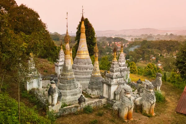 Древний буддийский храм, Пиндая, Бирма, Мьянма. — стоковое фото