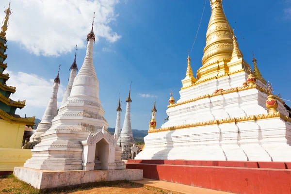 Budist tapınağı, Pindaya, Burma, Myanmar. — Stok fotoğraf