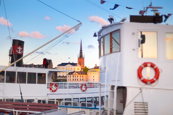 Traditional ferry steamer in Gamla stan, Stockholm, Sweden. — Stock Photo, Image