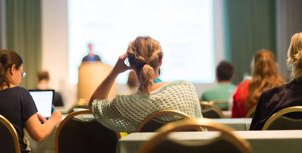 Fakultätsvortrag und Workshop. — Stockfoto