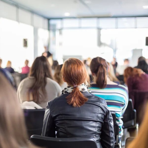 Pubblico in aula magna. — Foto Stock