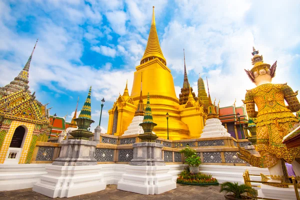 Świątynia Wat phra kaew, bangkok, Tajlandia. — Zdjęcie stockowe