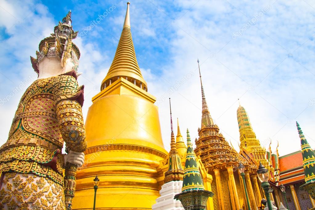 Wat Phra Kaew temple, Bangkok, Thailand.