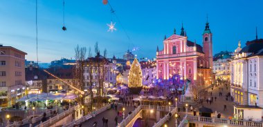 Preserens square için Noel, Ljubljana, Slovenya.