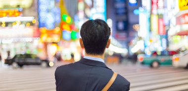 Businessmnn, Shinjuku, Tokyo, Japonya.