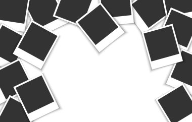 Beyaz arka plan üzerinde fotoğraf çerçeveleri yığını