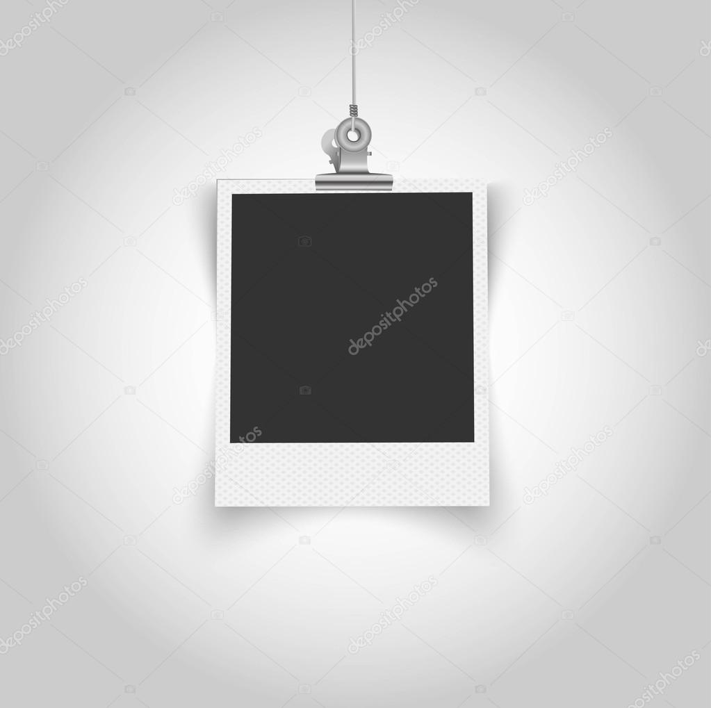 Componist Oceanië fax Empty polaroid frame with bulldog clip Stock Vector Image by ©Yuichiro  #76369115