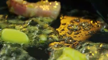 Karıştırıcı Eriyen Tereyağı