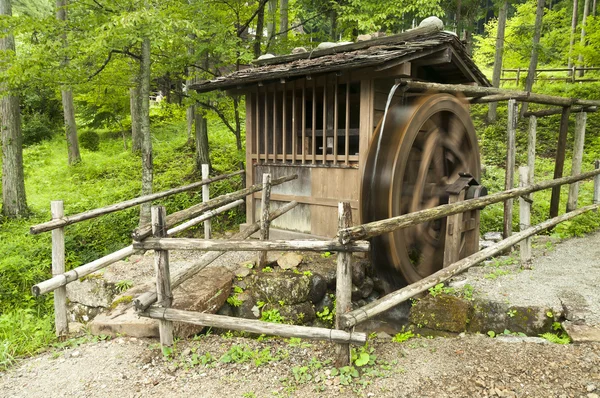Antique japanese water mill — Stock Photo, Image