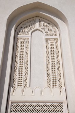 Salalah, Umman Ulu Camii süslü penceresi