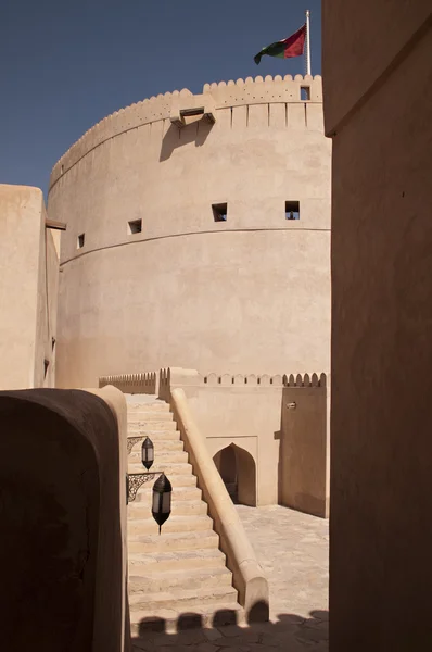 Fort Nizwa árabe em Nizwa, Omã — Fotografia de Stock