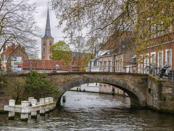 Ponte Hoogstraat em Brugge . — Fotografia de Stock