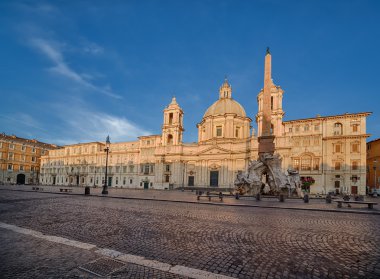 Sant agnese agone içinde
