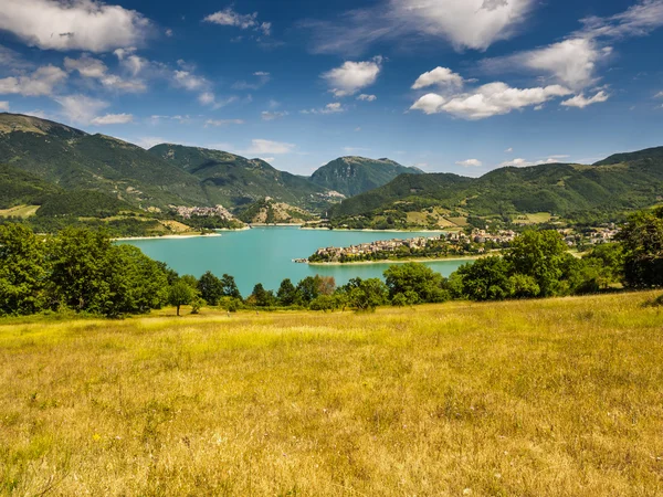 Lago del Turano — Stok fotoğraf