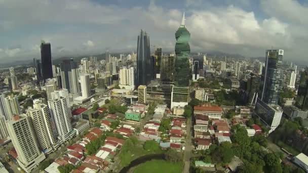 Panama City - 5 Nov: Lager videofilmer av Downtown Panama fattas 5 Nov 2014 i Panama City, Panama. Centrala Panama är en finansiella och kommersiella centrum med rötter i 1900-talet. — Stockvideo