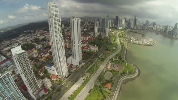 Aerial bilder av spetsen på Panama City — Stockvideo