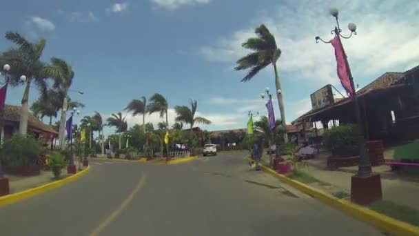 Managua, Nicaragua - 10 Mart 2015: Puerto Salvador Allende en eğlence yerleri şehir Managua Nikaragua üzerinde 10 Mart 2015 yılında biridir. — Stok video