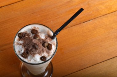 cappucino muzlu süt içecek