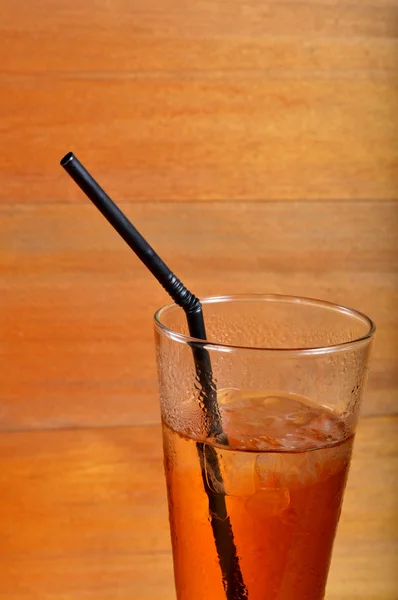Iced tea on the wooden board — Stock Photo, Image