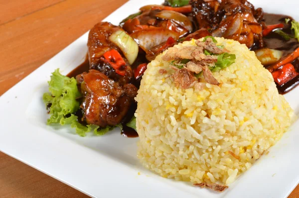 Nasi lemak, Asian traditional rice meal — Stock Photo, Image